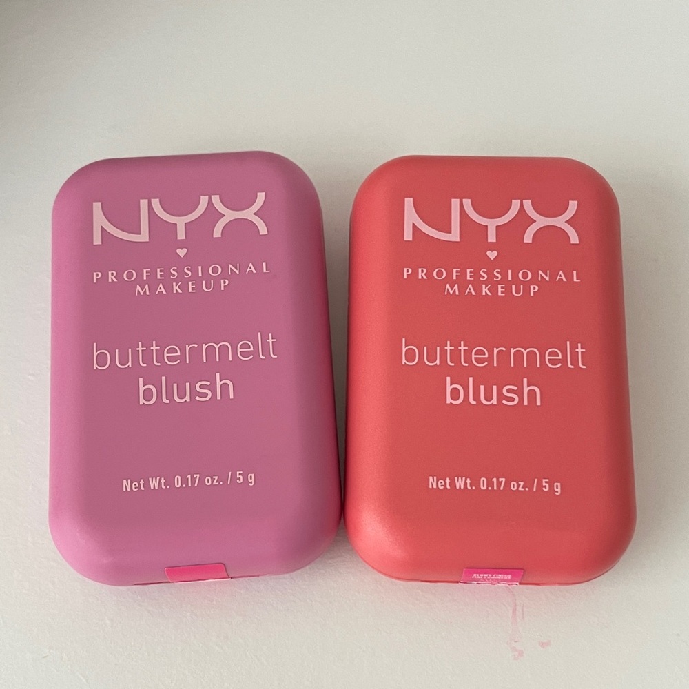 NYX Buttermelt Blush Duo - Soft Pink and Vibrant Coral